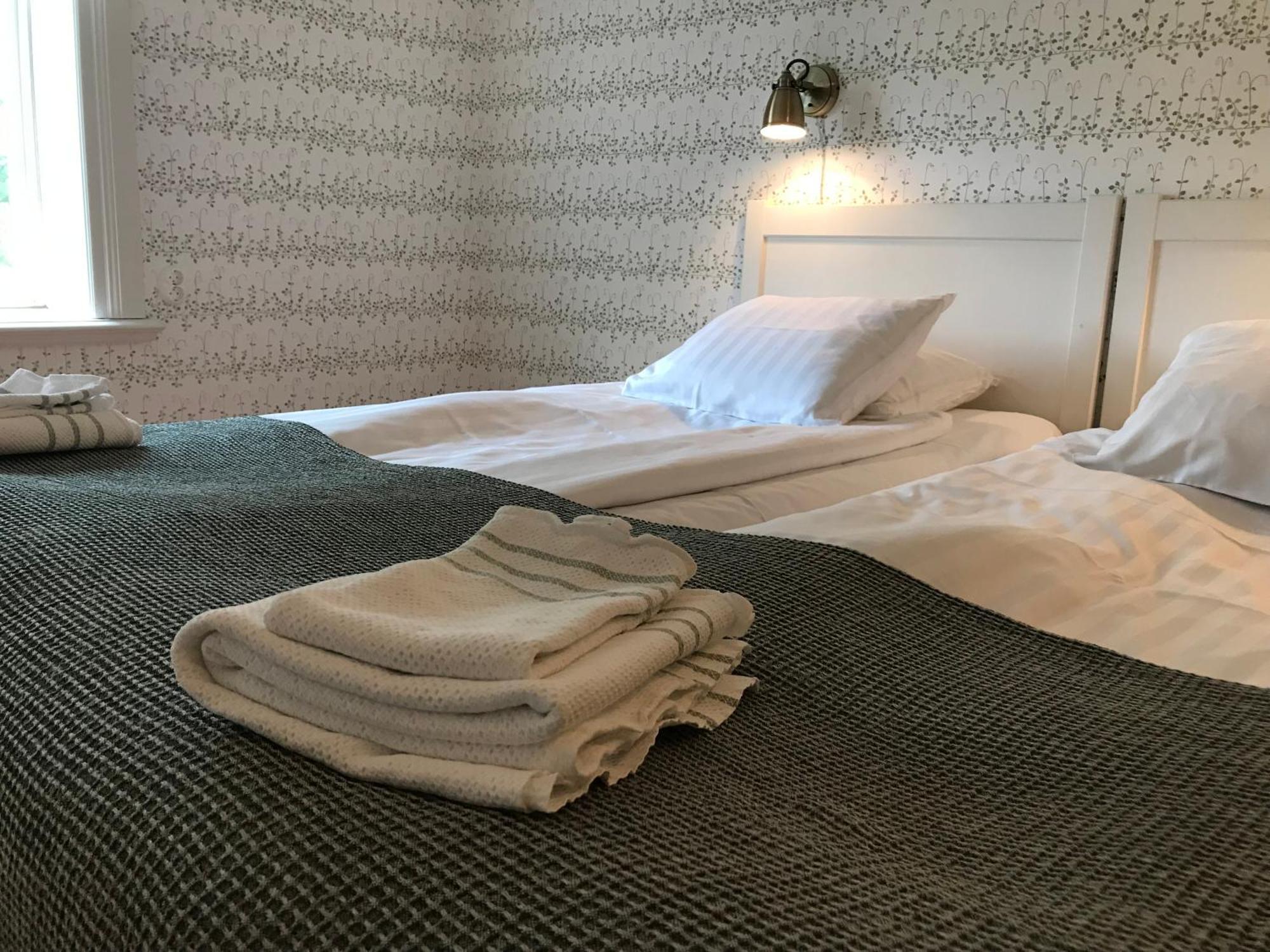 Hälsingegården Erik-Anders Bed and Breakfast Söderhamn Exteriör bild